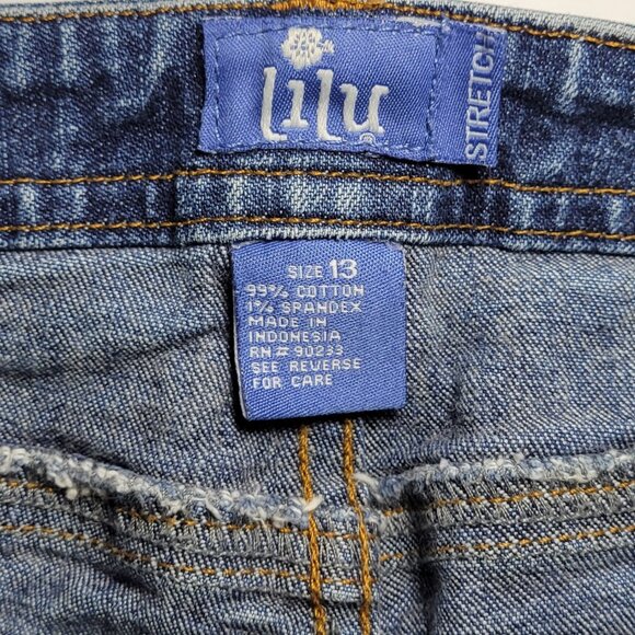 Lilu Womens Junior Blue Denim Cotton Shorts with Embroidered Pockets Size 13 - Picture 5 of 14